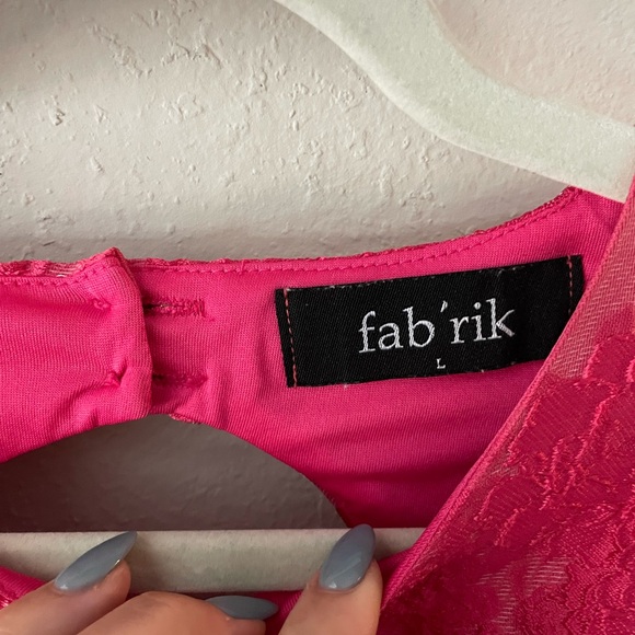 Pink Puff Sleeve Formal Dress - Picture 3 of 6